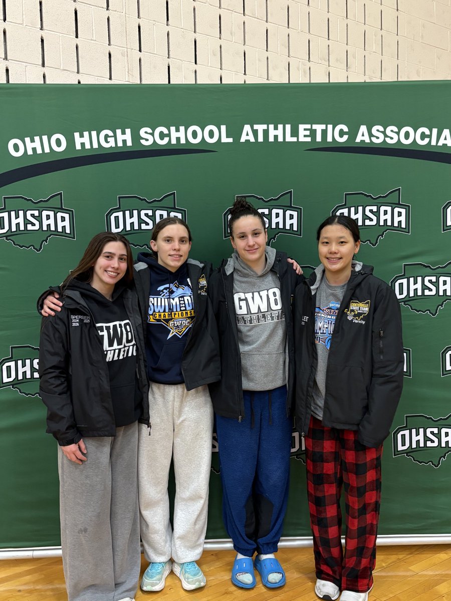 swim_dive_elks's tweet photo. State Finals Qualifier!
Swimming the 400 Free Relay in 3:37.69, Abigail Henson, Sophia Sperber, Cora Judy, and Ruri Lee secure a 15th place seed time for the relay at finals!
##chsswimanddive #epnd https://t.co/9KX5qbjQg4