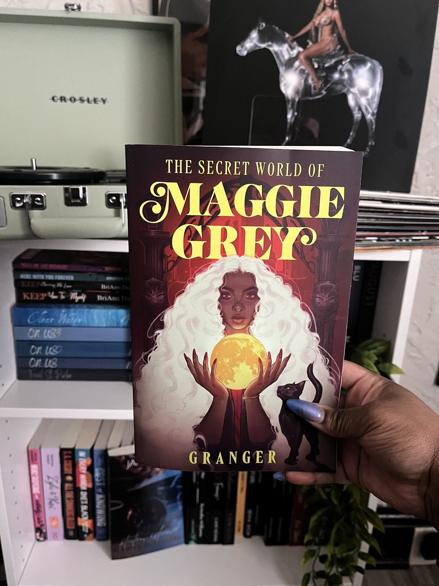 ashiareads's tweet photo. Got new books 😁 https://t.co/I5ZTs5i5Wf
