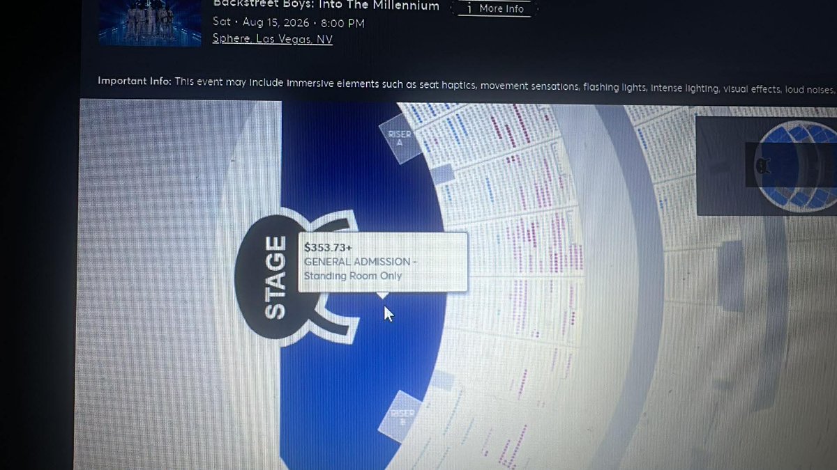Lemeus19's tweet photo. @nickcarter @SphereVegas Yeah sure lemme get right on that. Half the venue is resale. The other half platinum. Ok. https://t.co/A3v5PgfIuN