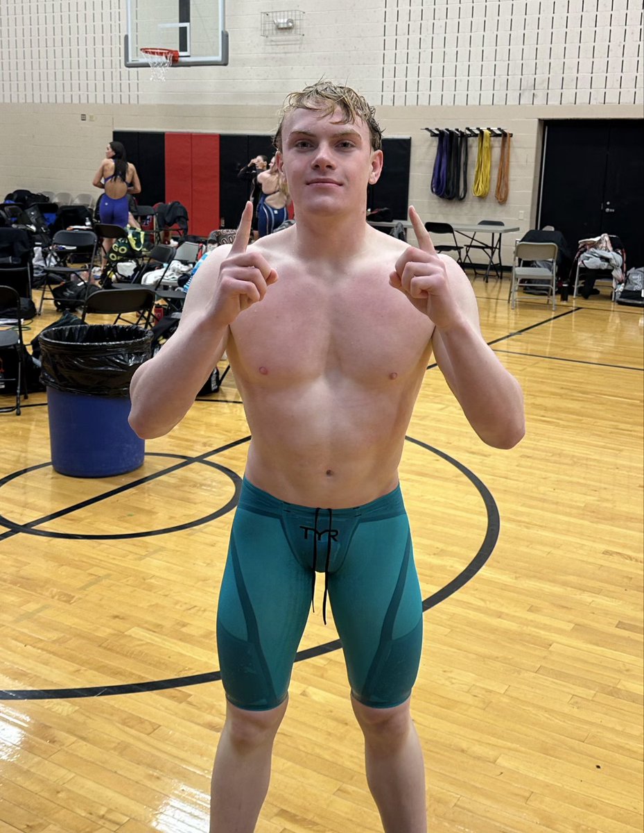 swim_dive_elks's tweet photo. State Finals Qualifier!
Emory Pianki heads back to finals tomorrow seeded 11th in the 100 Breast (57.42)!
#chsswimanddive #epnd https://t.co/Tua4CjOf39