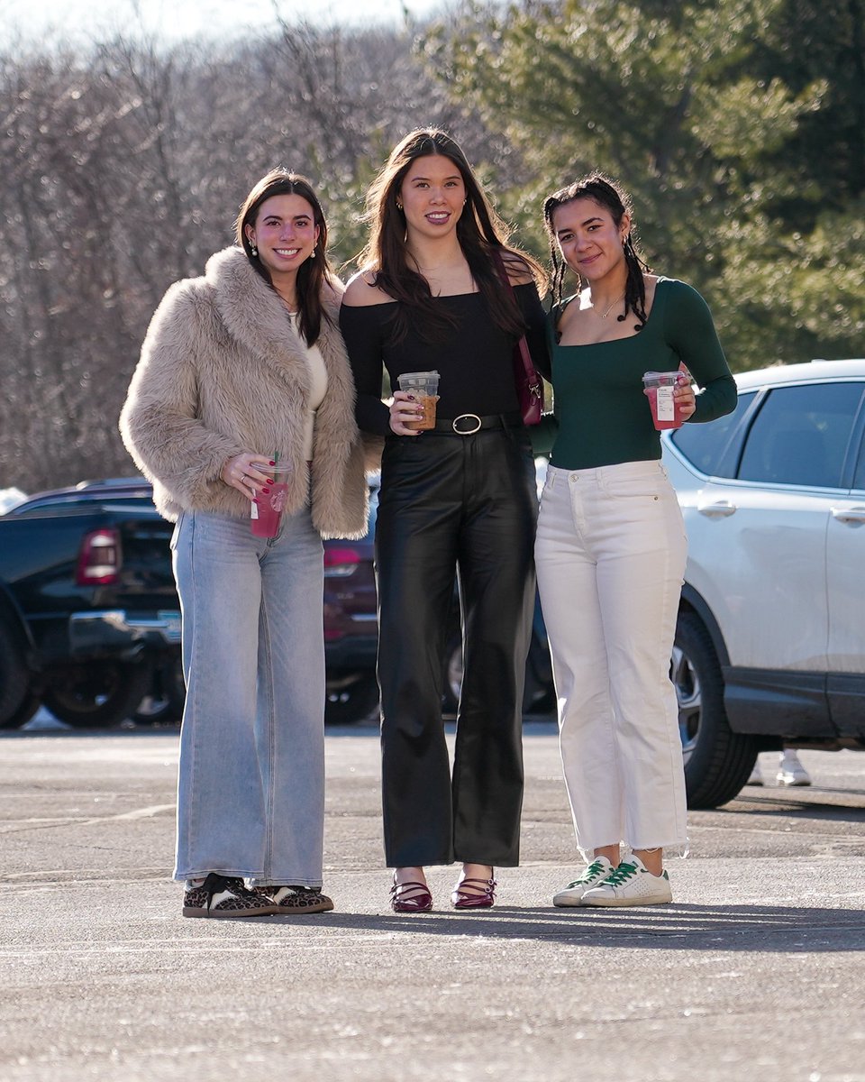 Dressed to impress 😎

#BobcatNation x #NCAAHockey