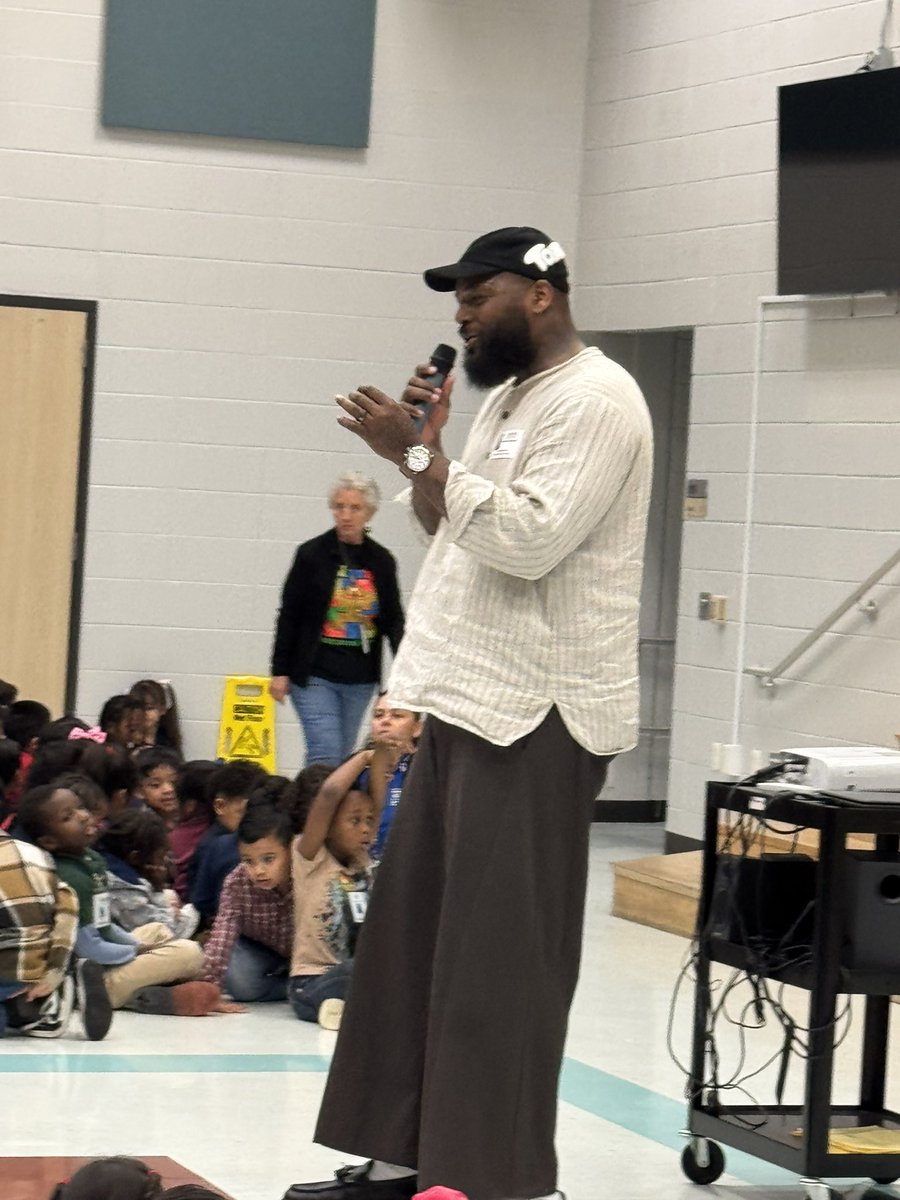 Collins Elementary tweet media