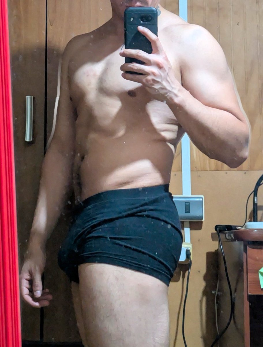 Papnx12's tweet photo. Las gainsss
#gay #chile https://t.co/gXa96lhM1H