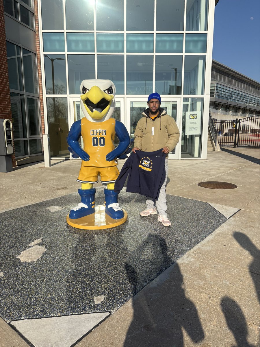 espnclutch1's tweet photo. had a great Official Visit today cant wait to hit the field with my guys in August! @Coach_Smith55 @MarylandHigh @nxt1sports @247Sports https://t.co/YooTuvQBuv