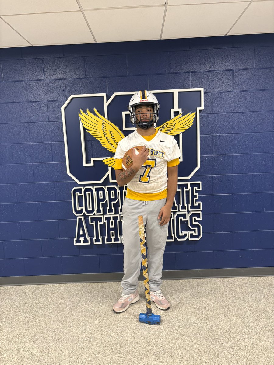 espnclutch1's tweet photo. had a great Official Visit today cant wait to hit the field with my guys in August! @Coach_Smith55 @MarylandHigh @nxt1sports @247Sports https://t.co/YooTuvQBuv