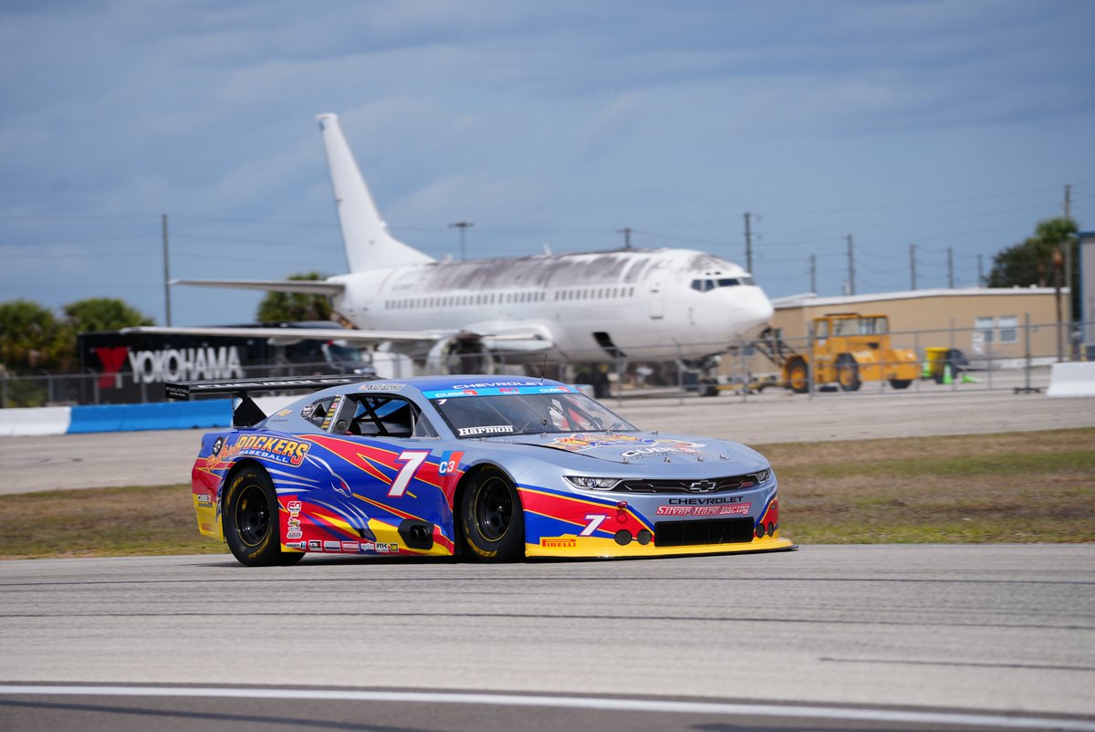 Silver Hare Racing tweet media