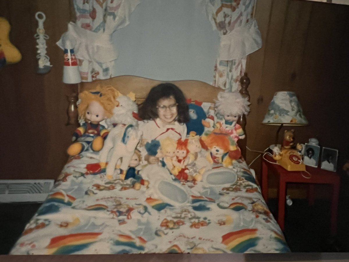 Renatta's tweet photo. @people Oh no… I loved Rainbow Brite.. https://t.co/DhCgZ9bQ5O