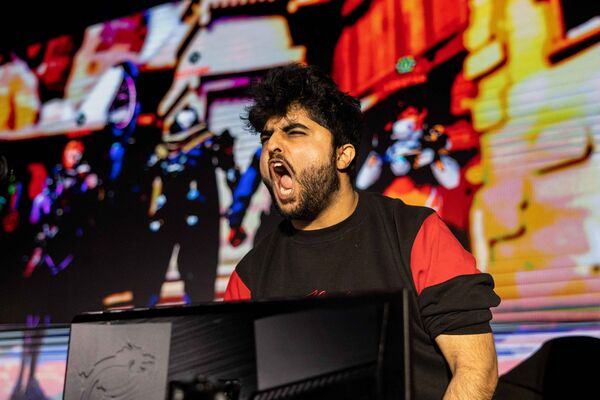 CaptainPrash tweet media