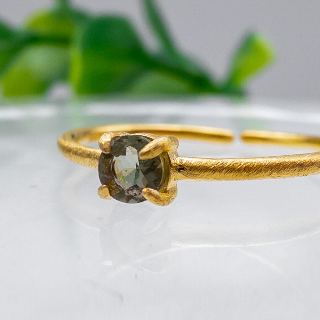 希少石 モルダバイト リング 華奢 指輪 SV925 フリーサイズ #7