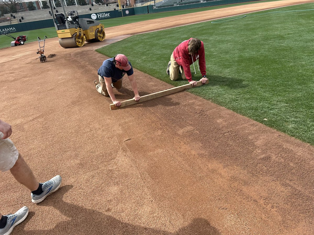 Andrew Batts tweet media