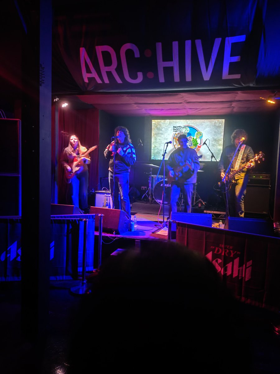 Embo1878 tweet media