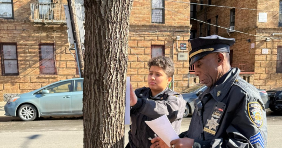 NYPD 47th Precinct tweet media