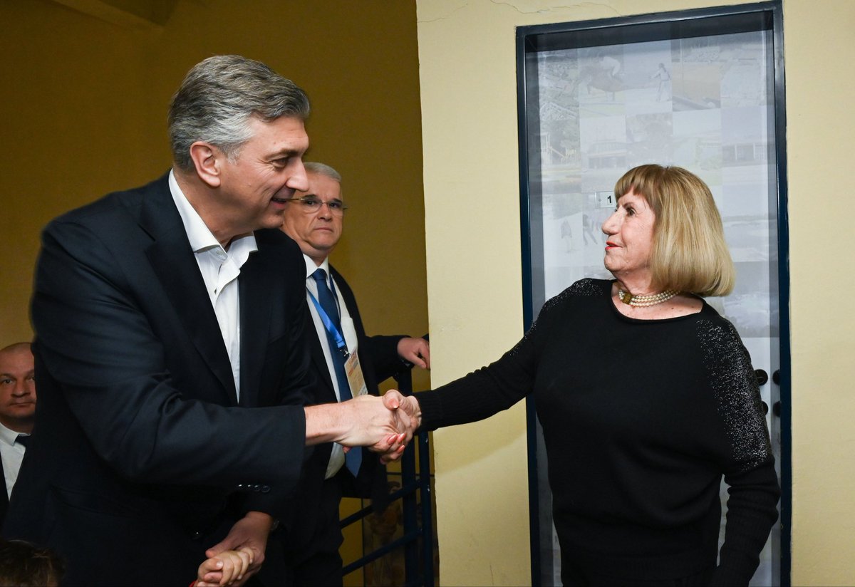 Andrej Plenković tweet media