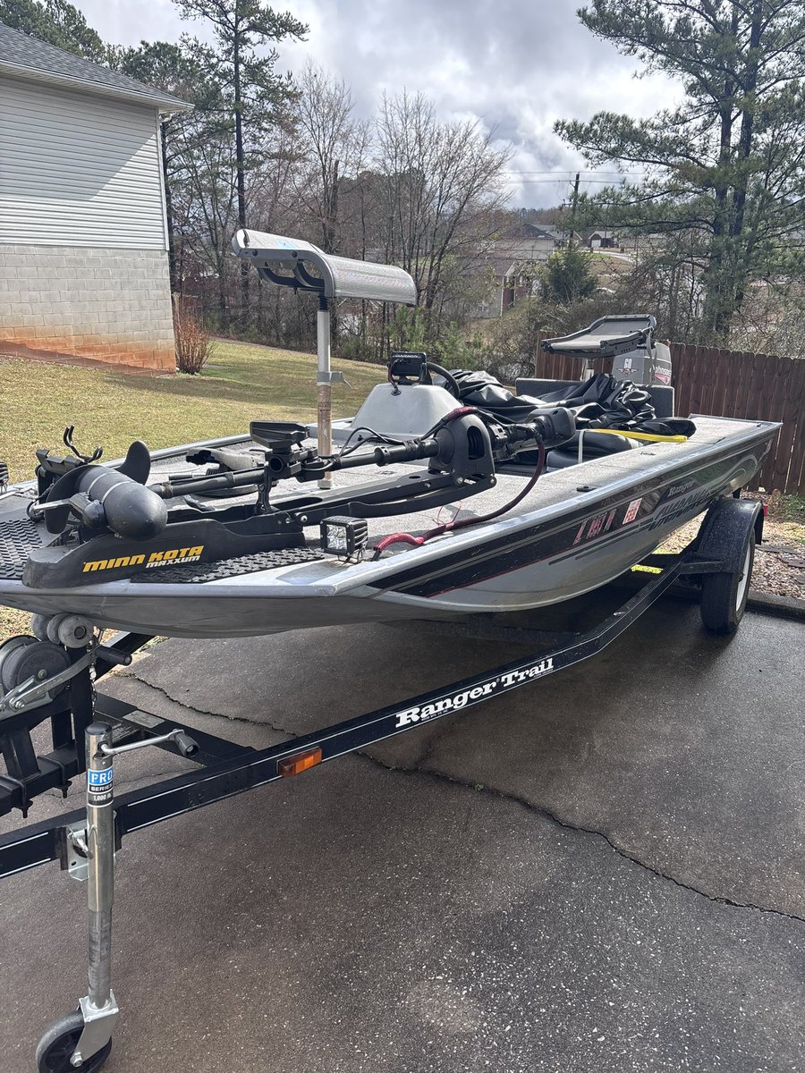 crazy idiot tweet media