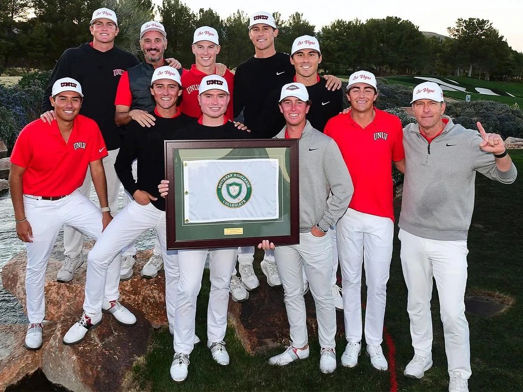 College Golf Book tweet media