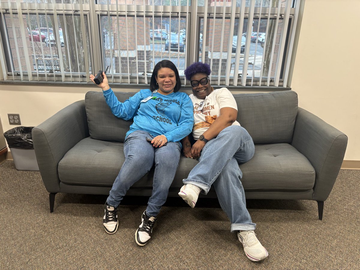 Smith Middle School tweet media