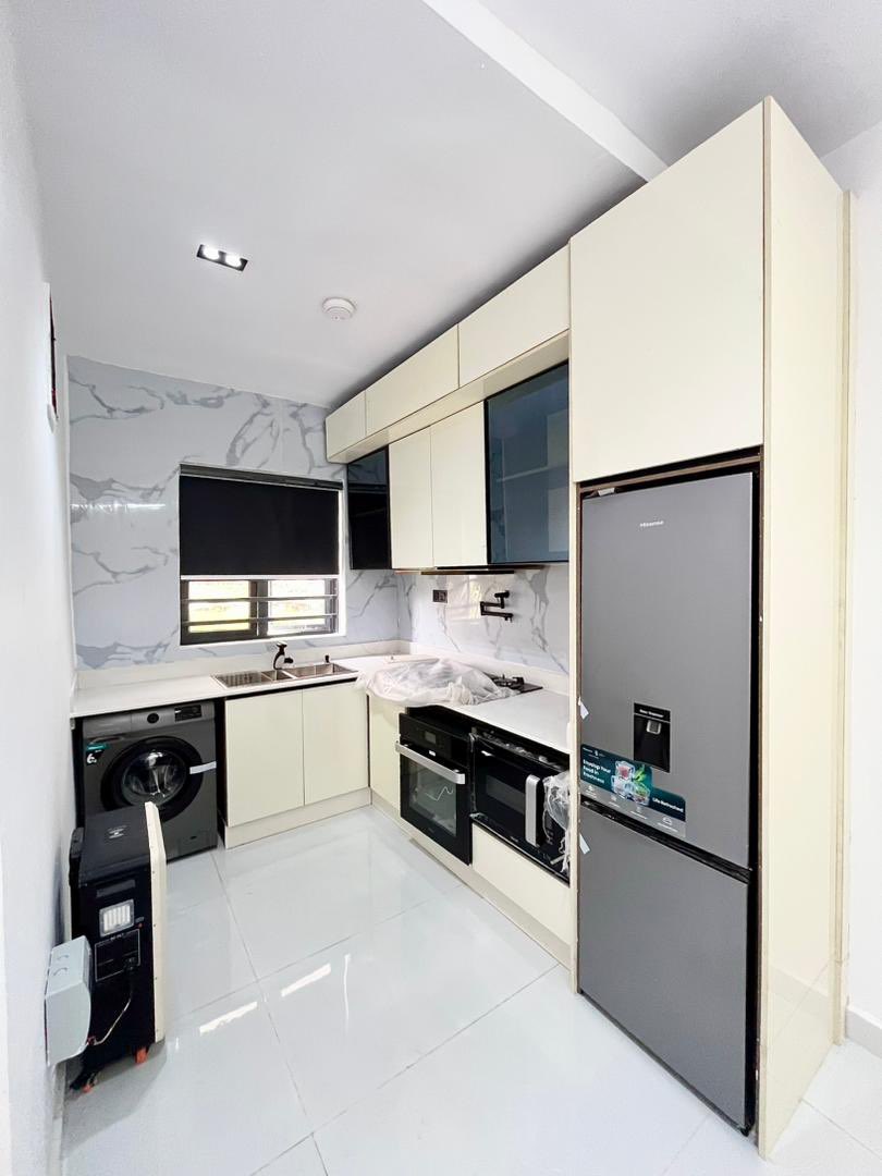 Big Belly Man tweet media