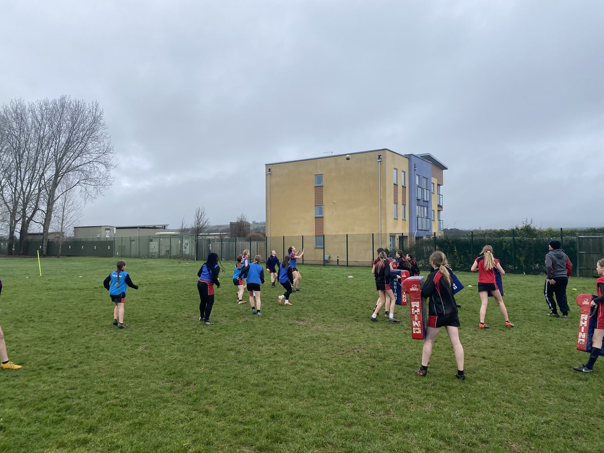 St Oscar Romero Catholic School tweet media