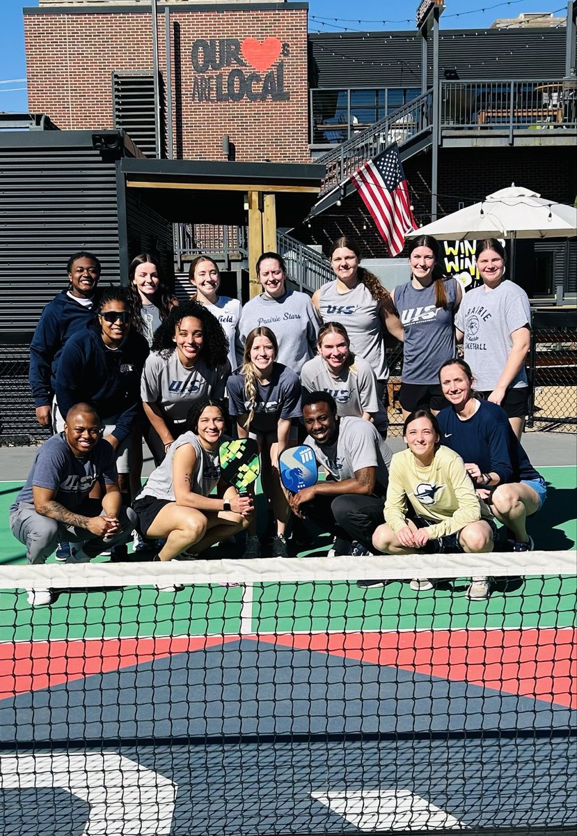 UIS Women’s Basketball tweet media