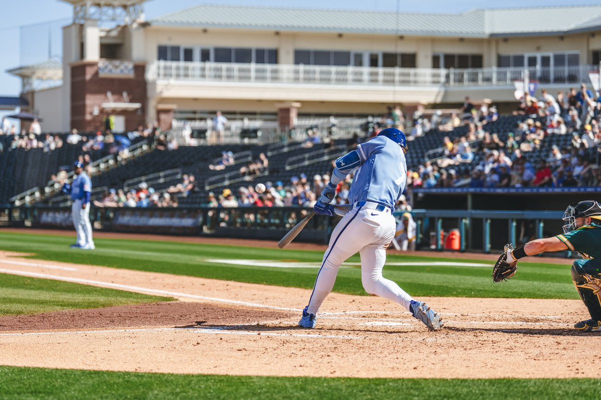 Three-run Bobby blast! 🚀