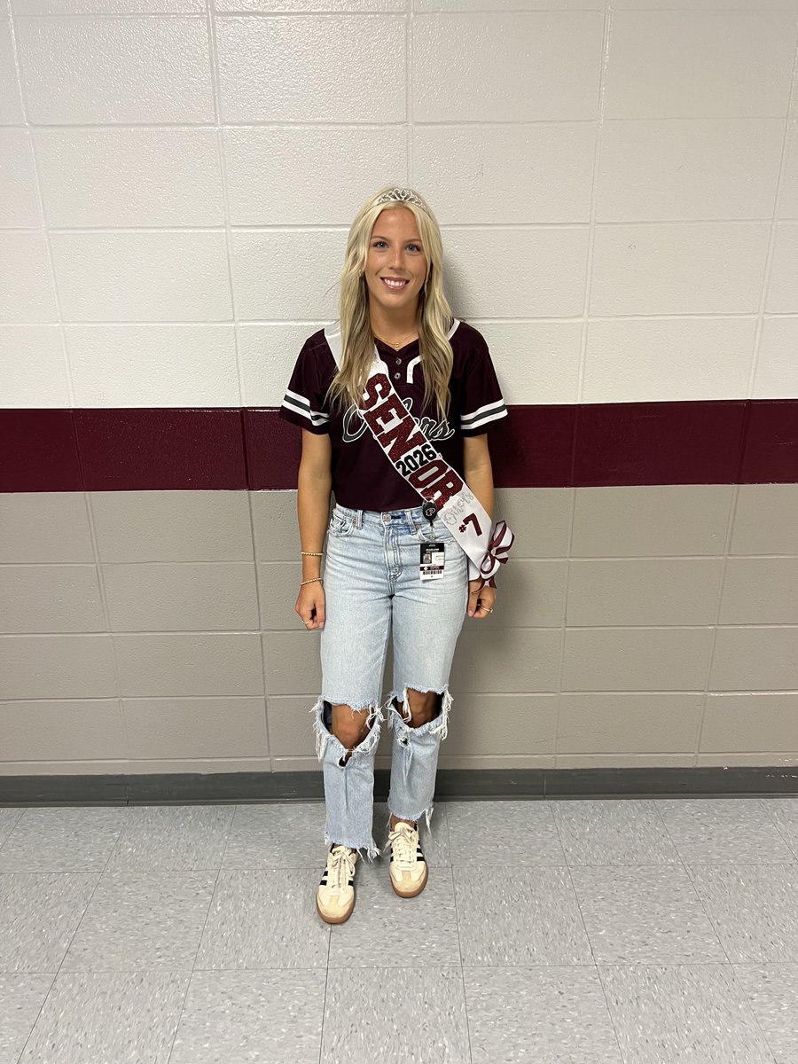 Lady Oiler Softball tweet media