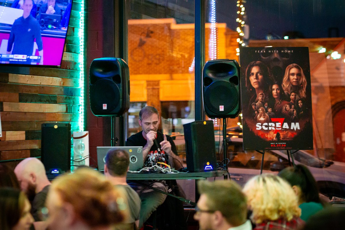 Quizzo Trivia tweet media