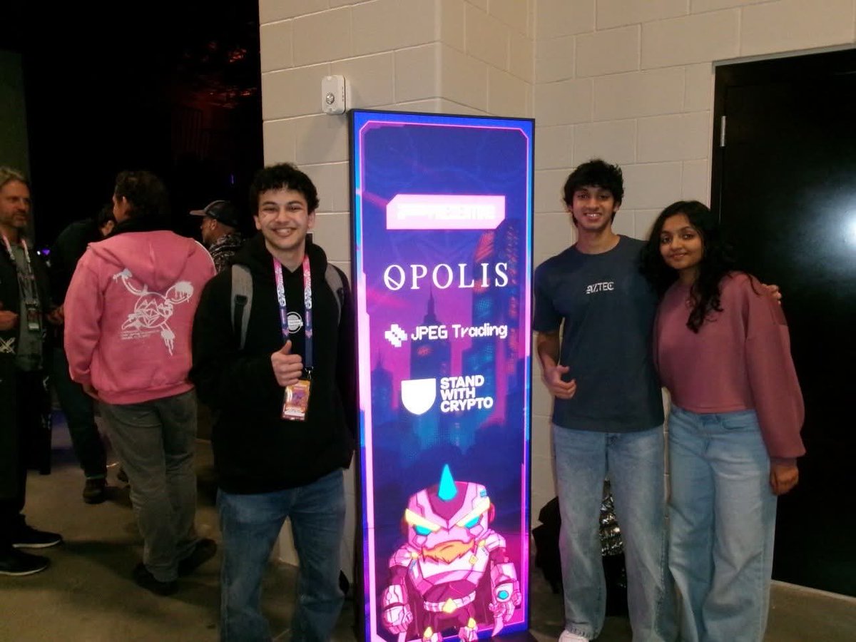 Mugdha Patil tweet media