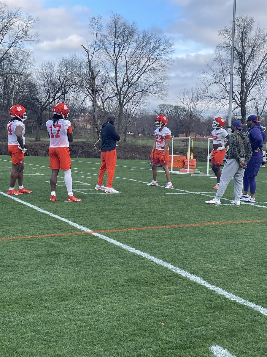 Grayson Mann tweet media