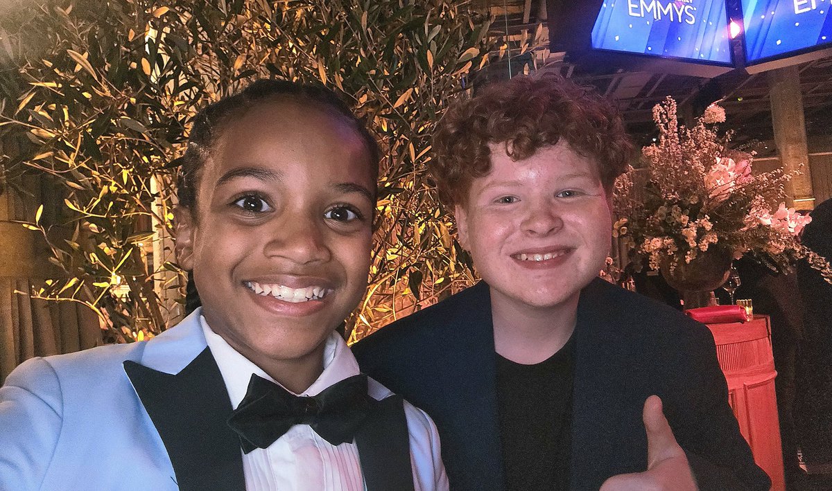 AydenElijah_'s tweet photo. @DisneyJr Cast of @DisneyJr animation #RoboGobo #GracenNewton His character is #Hopper ⭐️🎙 https://t.co/v0pC3VOzEm