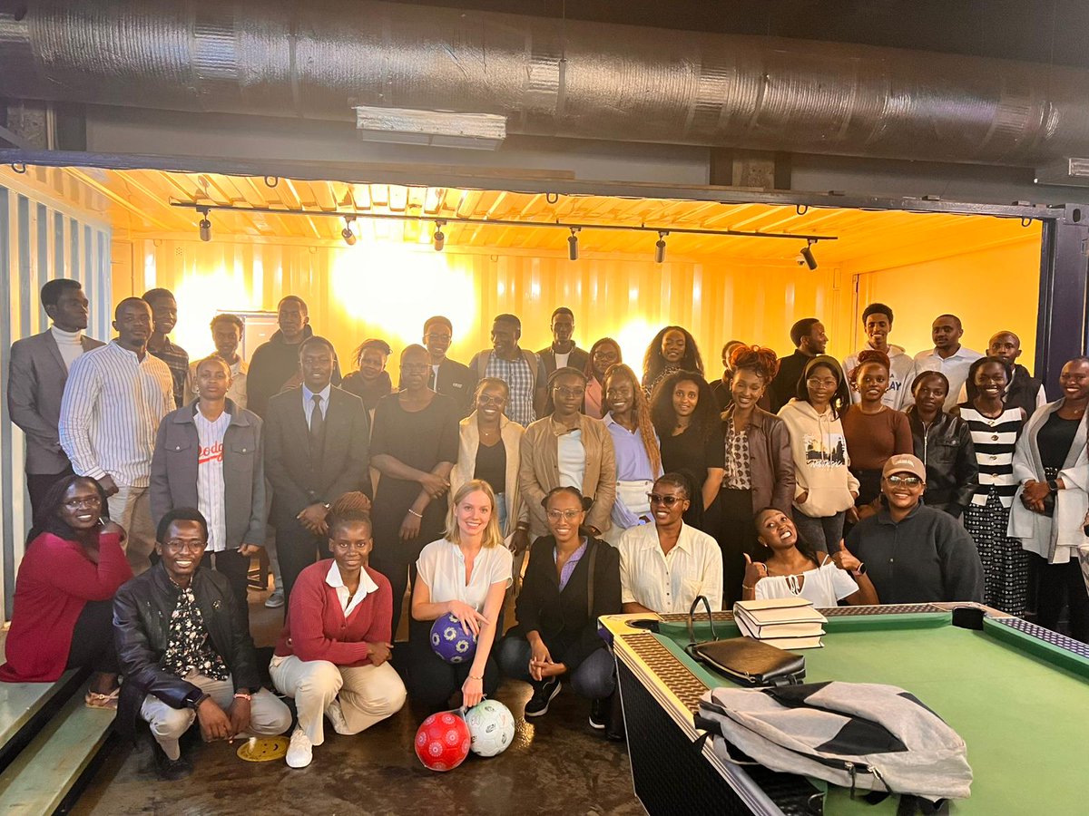 Gakinya Elizabeth tweet media