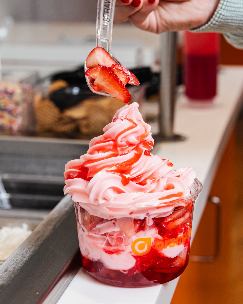 Orange Leaf Frozen Yogurt tweet media