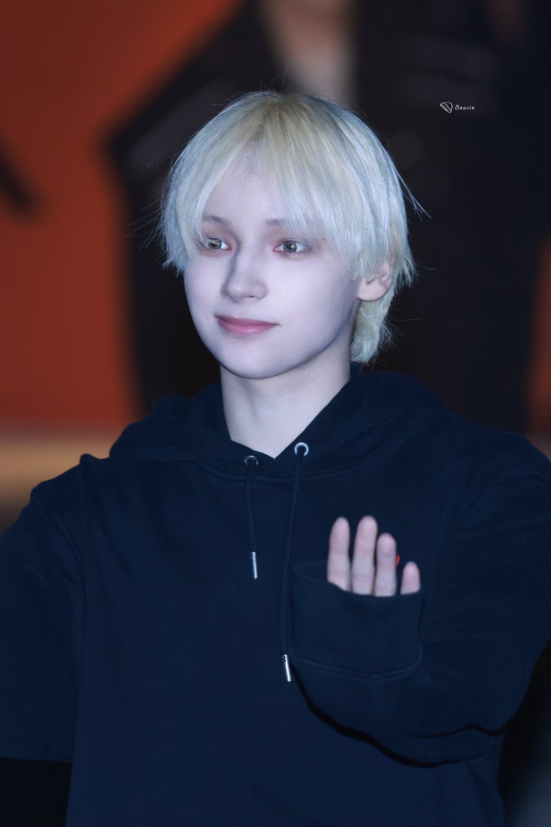 260227 퇴근
#휴닝카이 #HUENINGKAI #ヒュニンカイ 
#투모로우바이투게더 #TOMORROW_X_TOGETHER