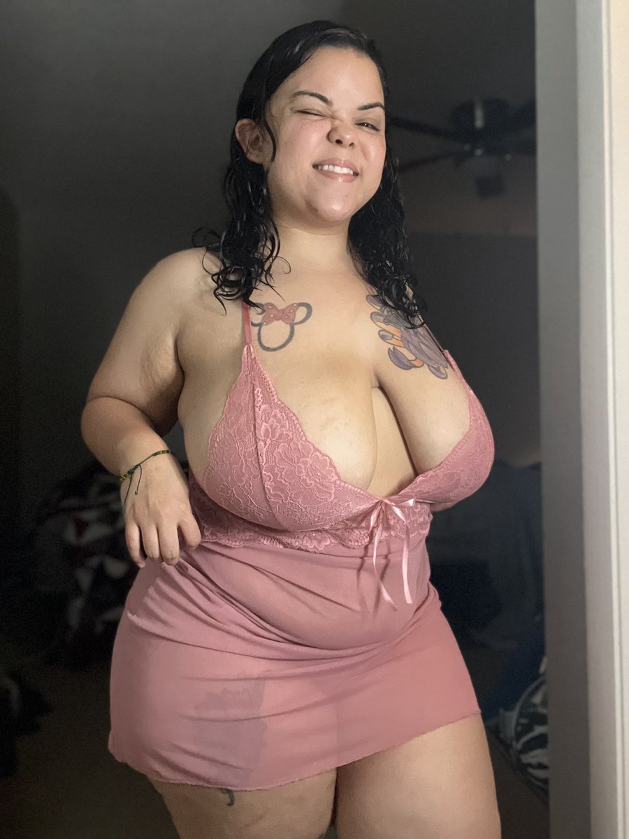 Cubanaredd tweet media