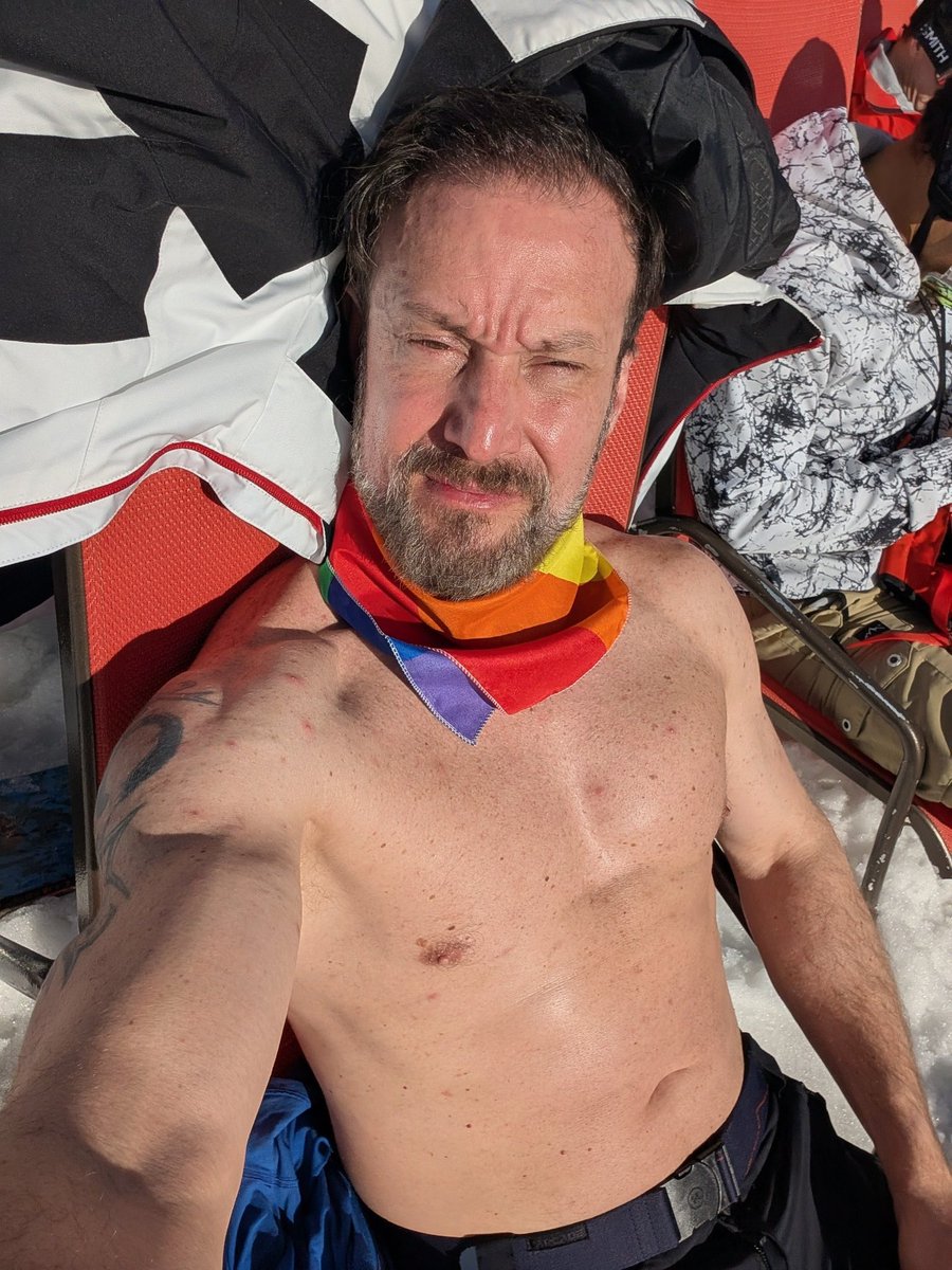 Losky 💚🧡 tweet media