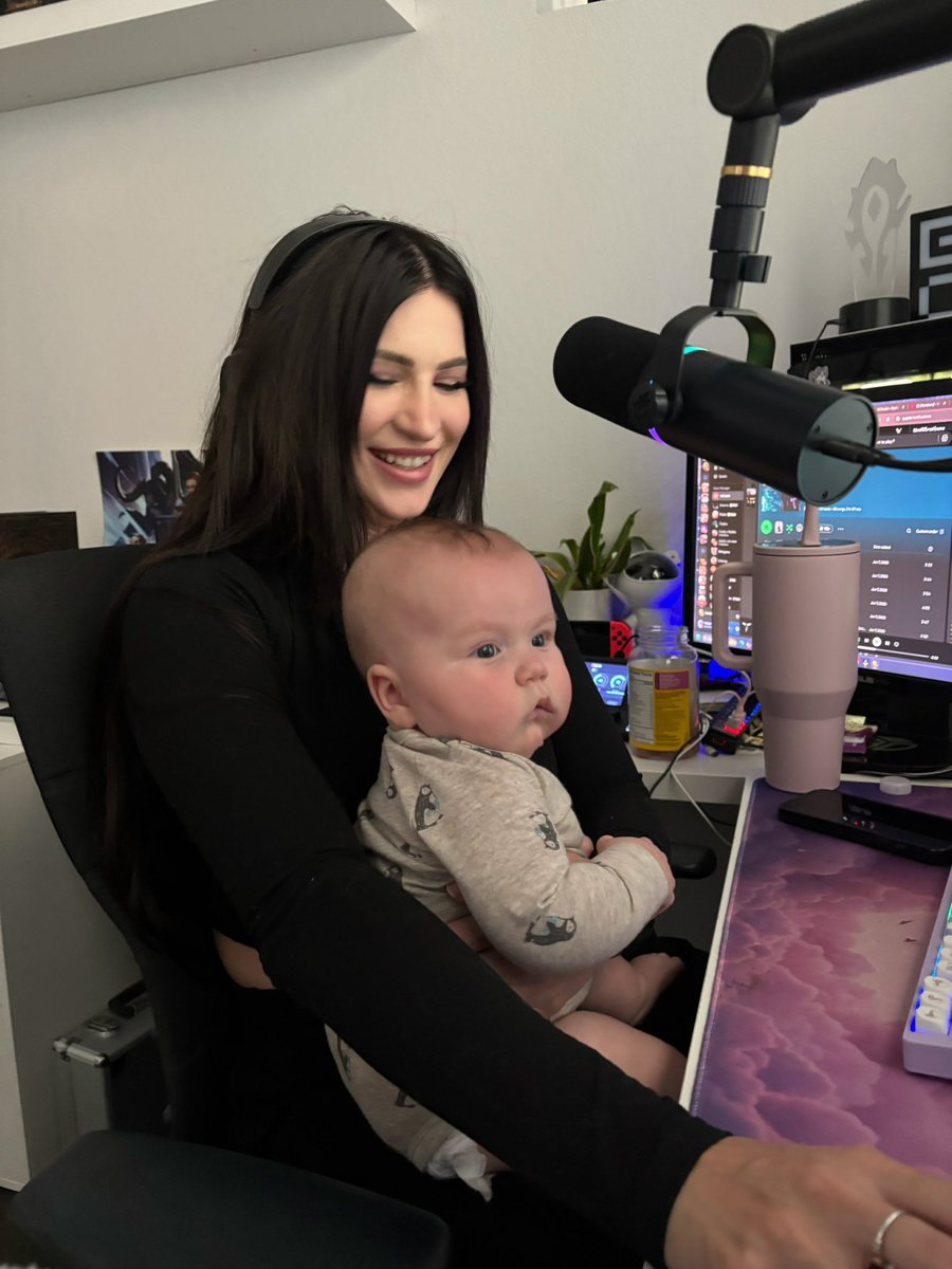 ғᴀɴᴅʏ tweet media