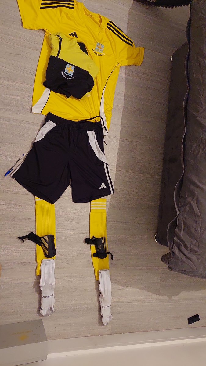 Mark Carey tweet media