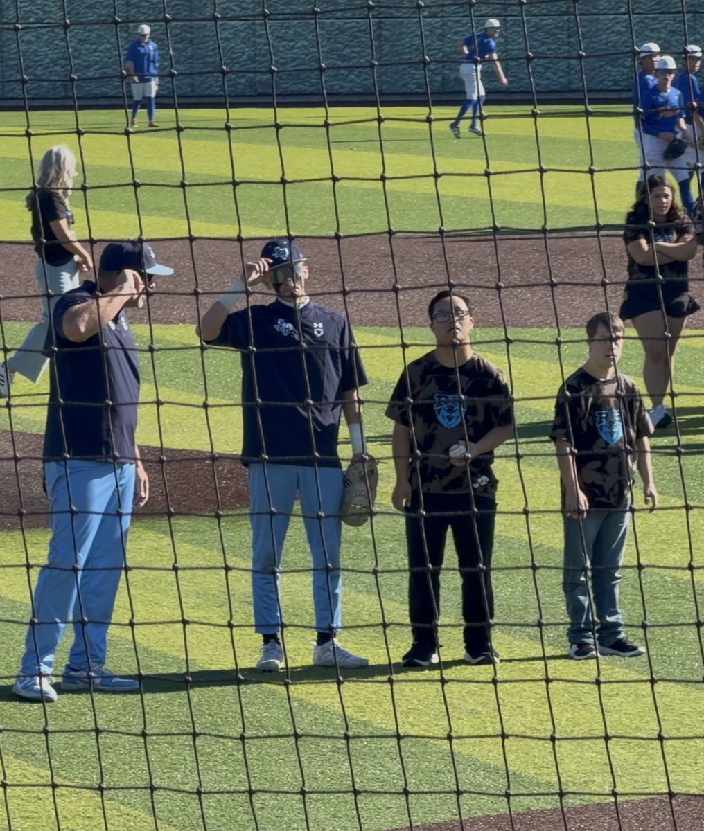 Alyssa Cartwright tweet media