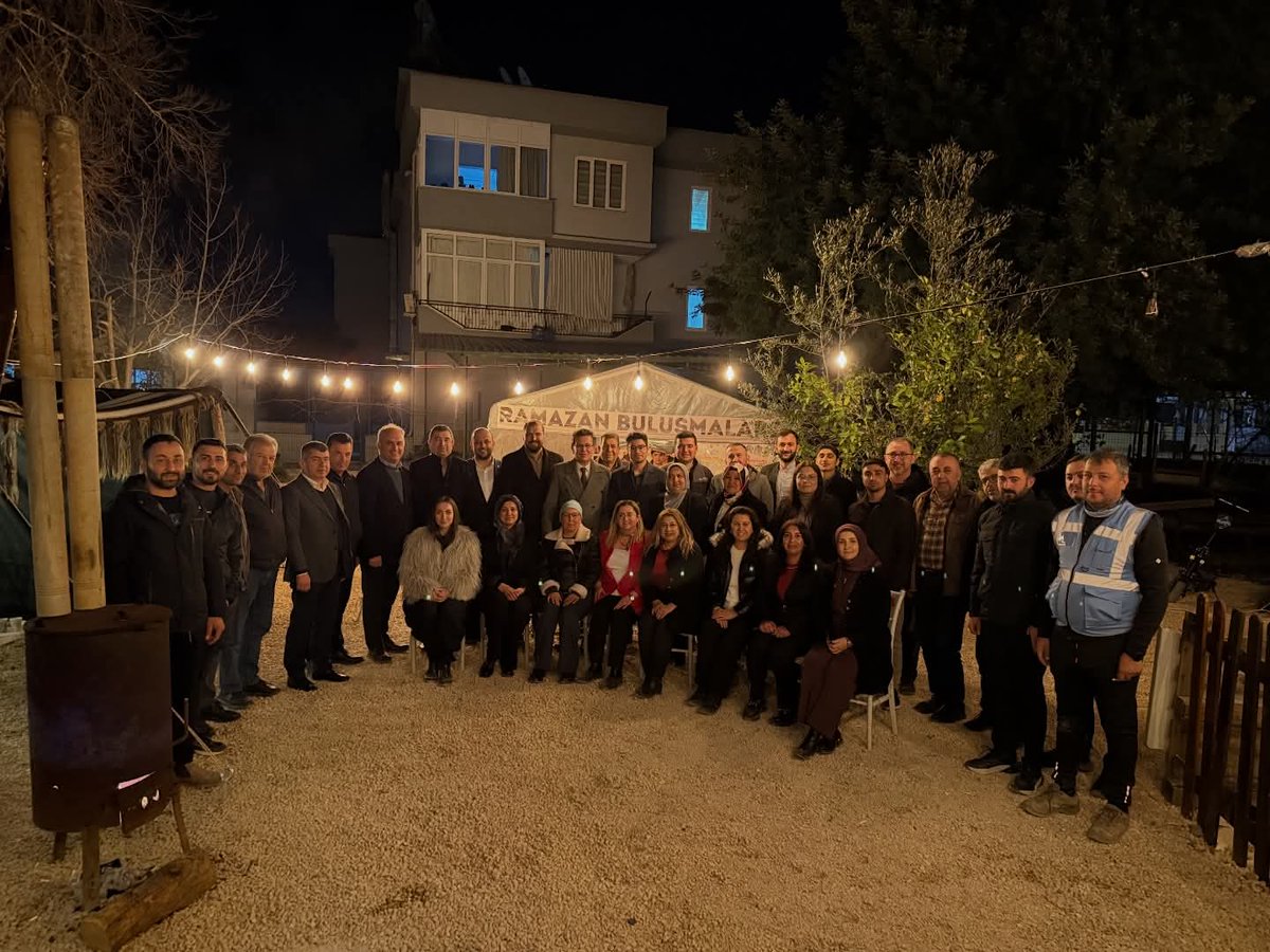Kıymetli Vekilimiz Atay Uslu,Finike ilçe Başkanımız Hakan Bayar ve Kaş ilçe Başkanımız Okay Bilgin’e Ramazan Çadırımıza yaptığı ziyaret için teşekkür ederiz.

<a href="/atayuslu/">Atay USLU 🇹🇷</a>
<a href="/alicetin_07/">Ali Çetin</a>
<a href="/akpartiantalya7/">AK Parti Antalya</a>