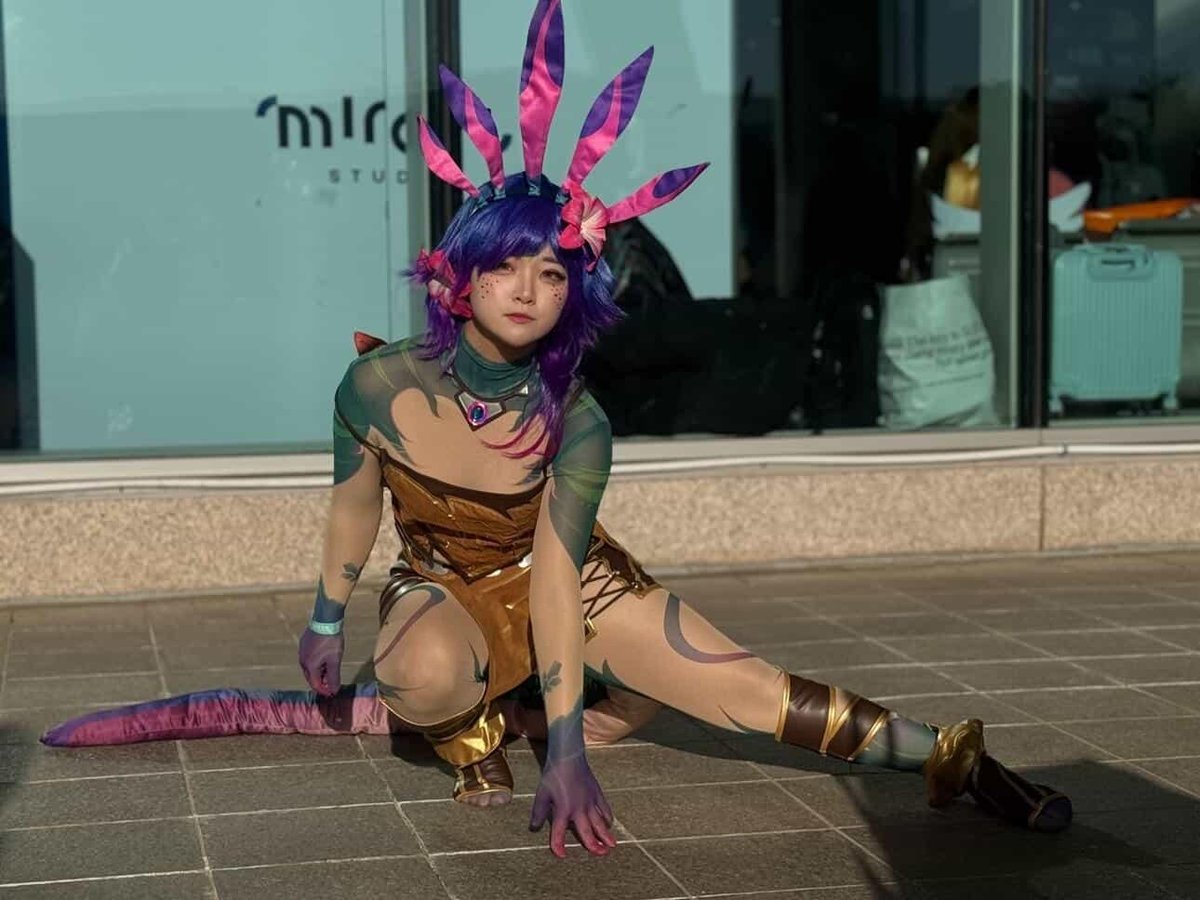 Chung_Cosplayer's tweet photo. 밖에서 눈이 너무부셔..
#일페 #LeagueOfLegends https://t.co/HuV2sHLSAZ