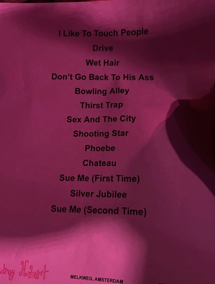 AudreyHobertHQ tweet media