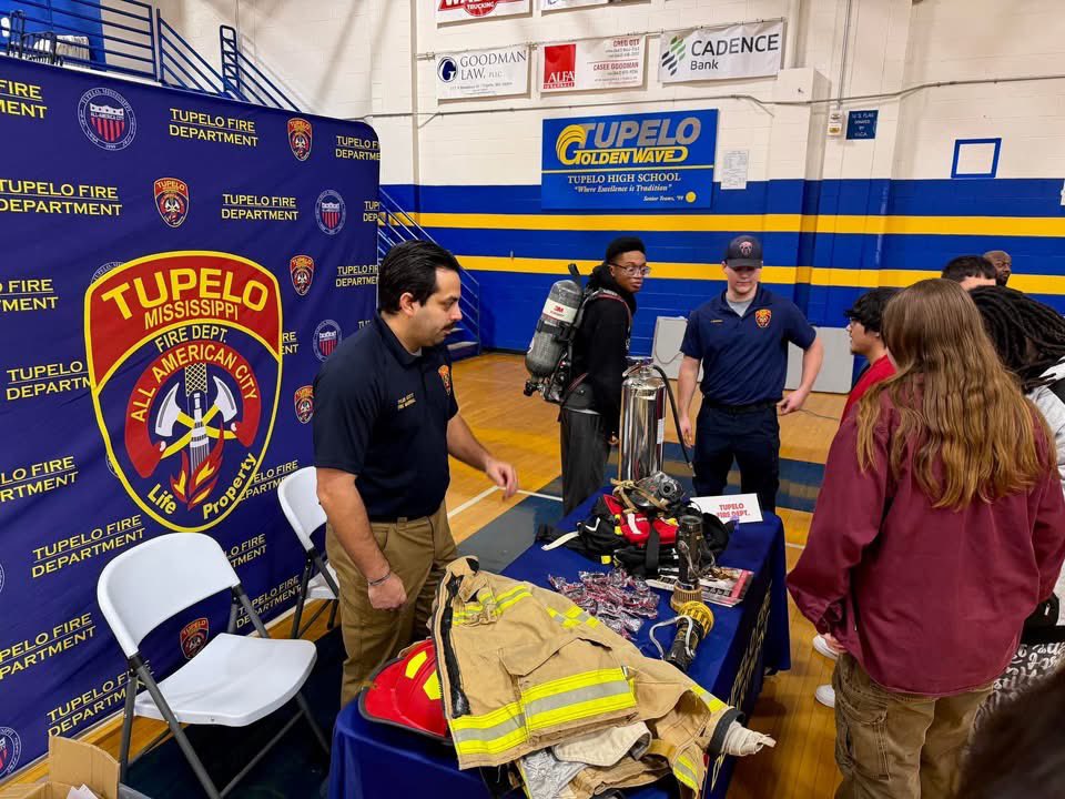 CareerTech_TPSD's tweet image. Another great Business and Industry Fair! Thanks to our wonderful community partners. We love seeing our students connect with local businesses and explore the many career paths available right here in Tupelo.💙💛  #CommunityPartnerships 
#FutureFocused #CTEMonth #tpsd