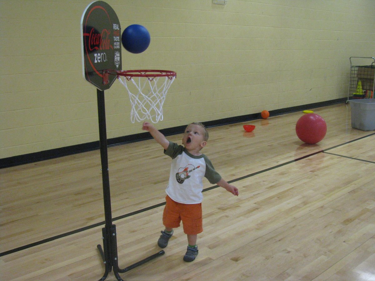 Olathe East Boys Basketball 🏀 tweet media
