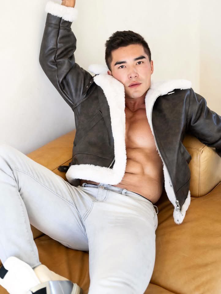 CosmicRanger006's tweet photo. Ludi Lin 🖤 https://t.co/NLo2jl8cy5