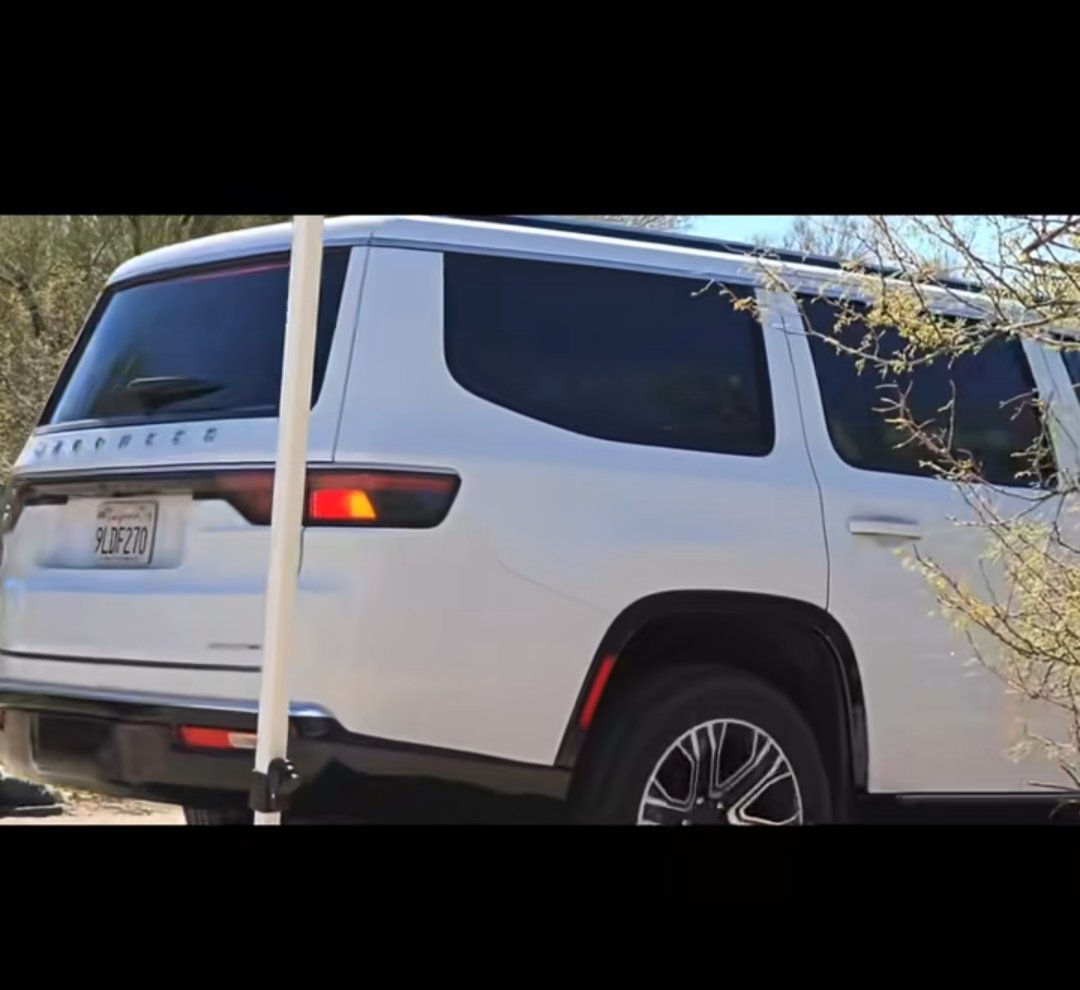 Shows up at the house like the thing looks same on camera