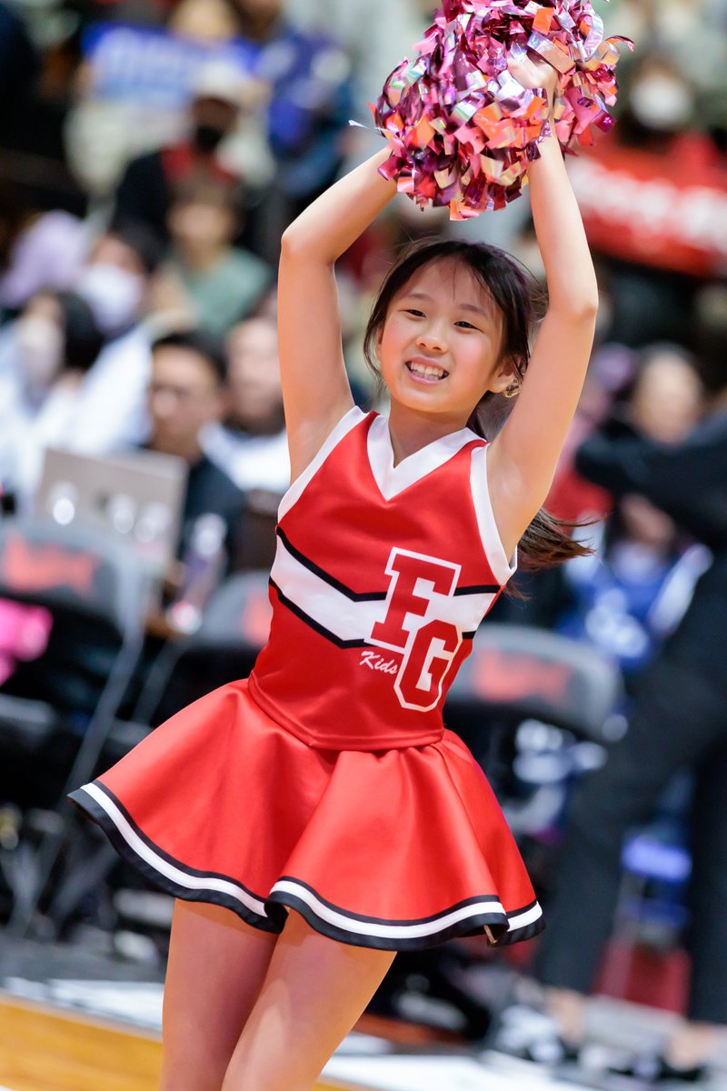 三遠ネオフェニックス 公式チアリーダー FIRE GIRLS