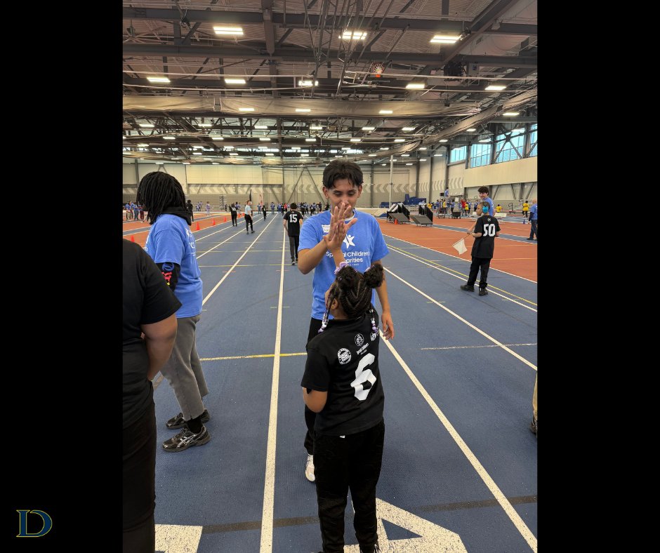 De La Salle Institute tweet media