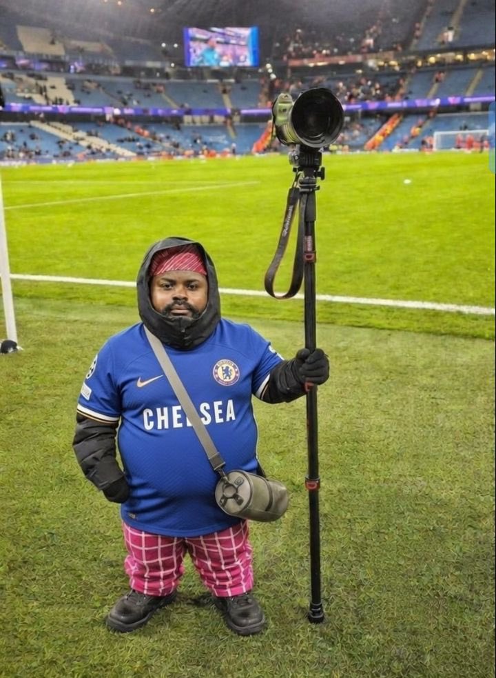 Aston Villa losing to Wolves means Chelsea still has a chance to make top 4 

No way we have to lose to Arsenal