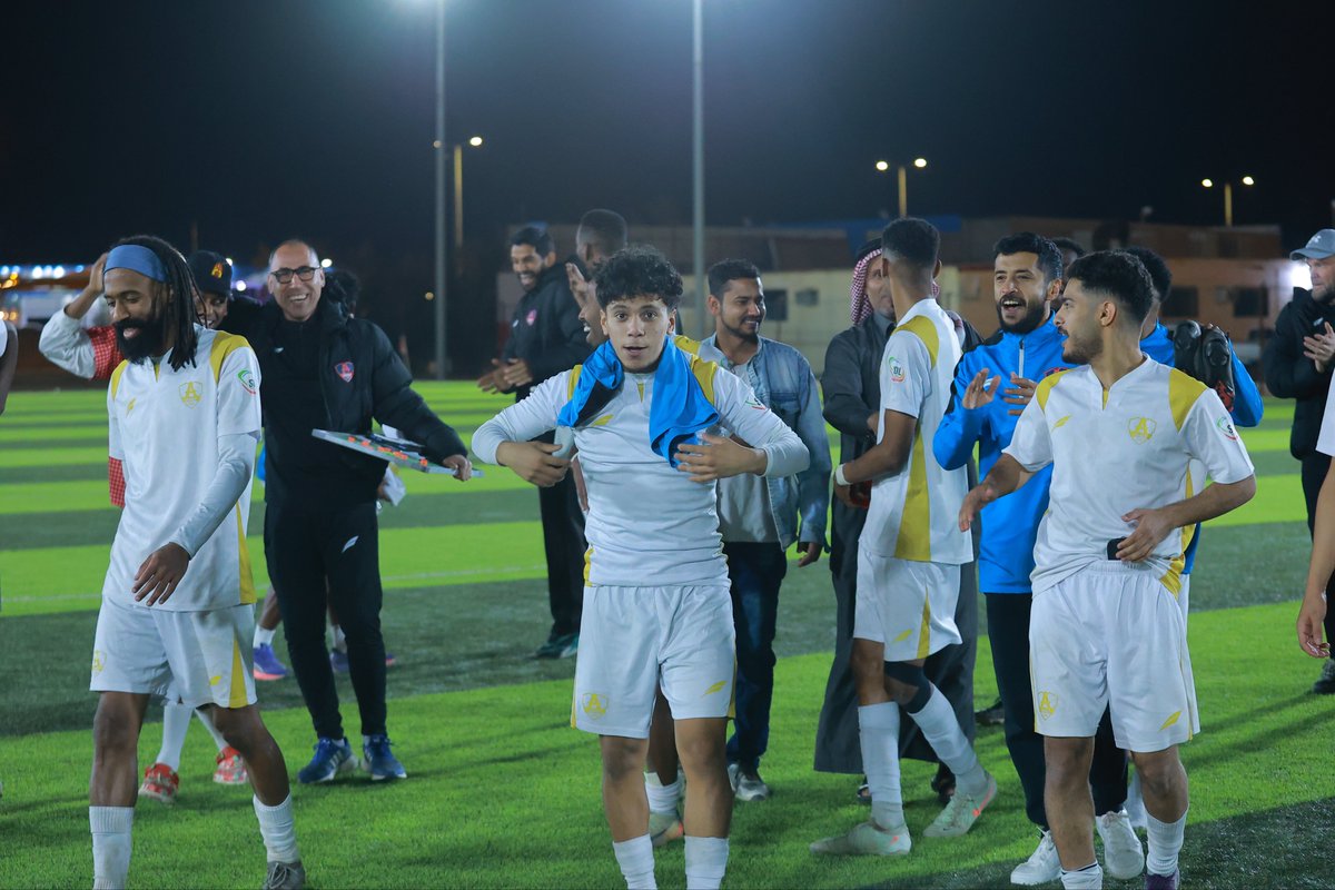 afifclub_'s tweet photo. فوز بروح واحدة… وقلب واحد💙☝🏻

#نادي_عفيف 
#عفيف_للمجد https://t.co/pKe9Dmazkh