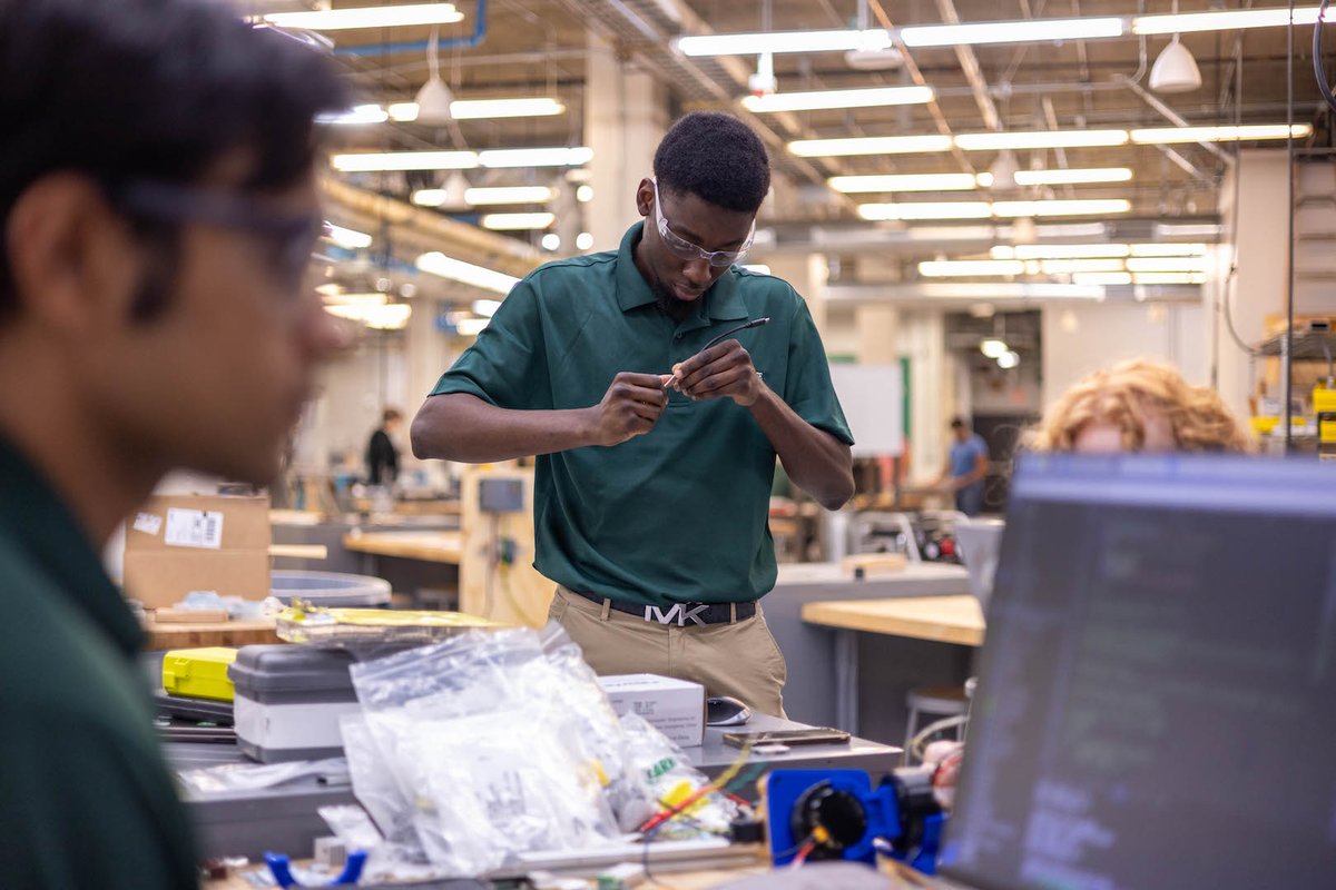 UNC Charlotte College of Engineering tweet media