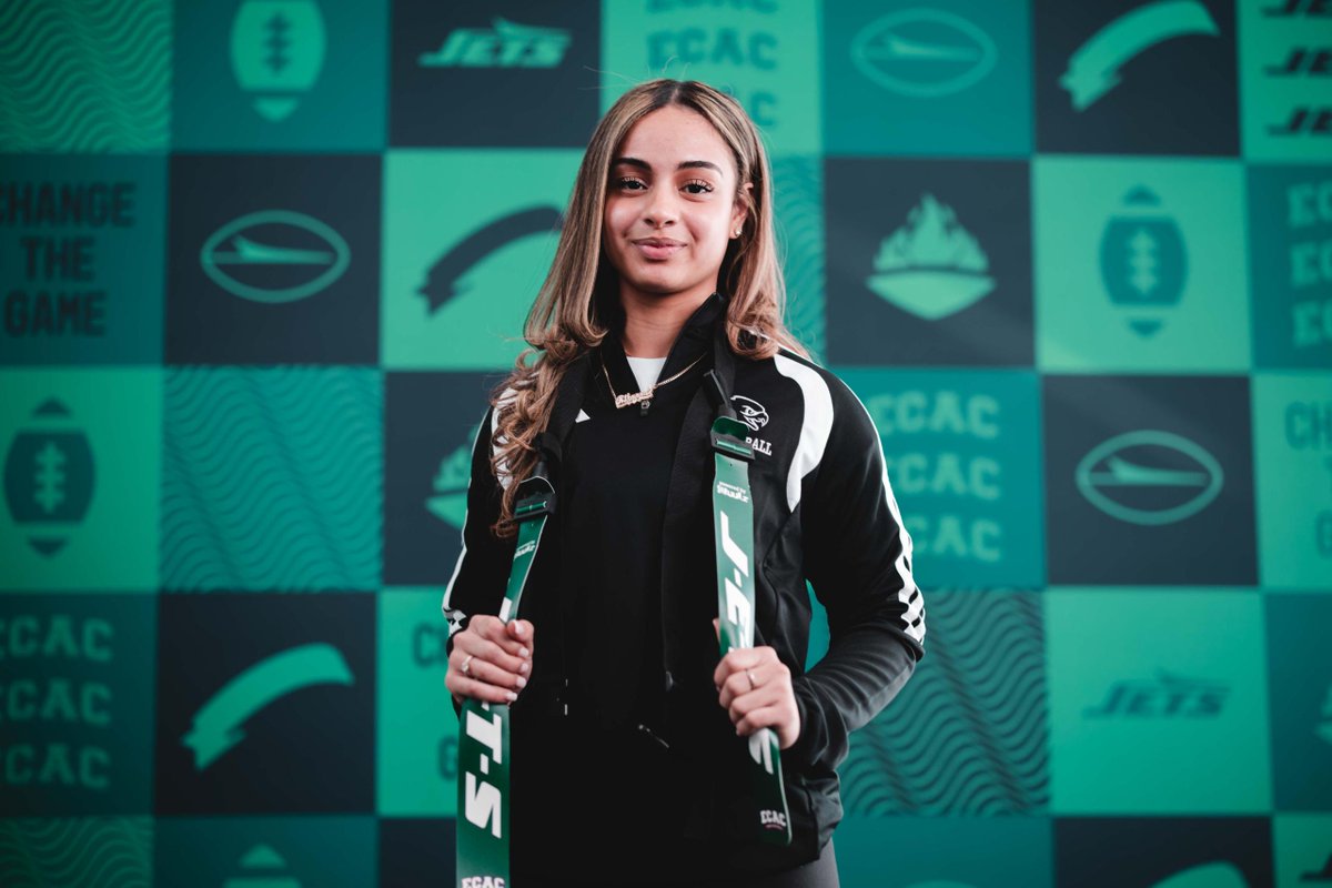 nyjets's tweet photo. Continuing to grow the game.

Today, we introduced 15 teams at our first-ever @ECACSports Women’s Flag Football Media Day at @MetLifeStadium! https://t.co/Ap7Y9olY7d